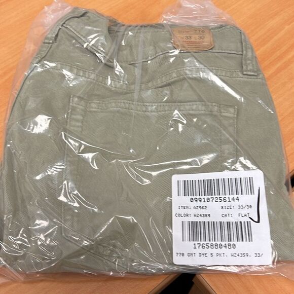 J.Crew 770™ Straight-fit garment-dyed five-pocket pant - Picture 5 of 5